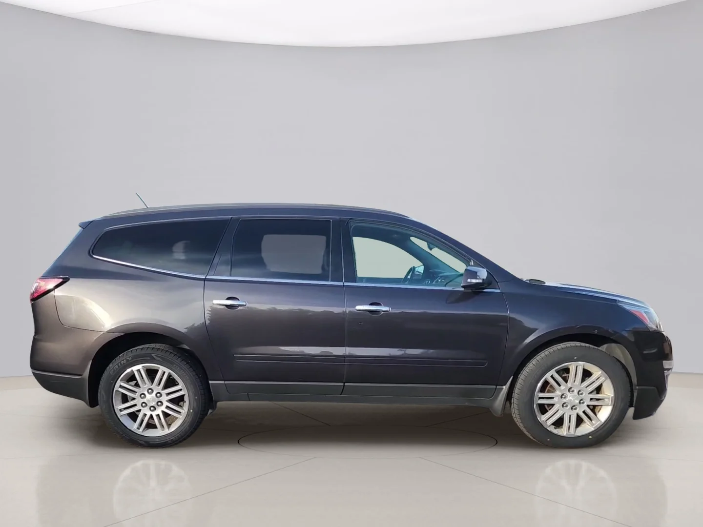 Used 2015 Gray Chevrolet  image 6