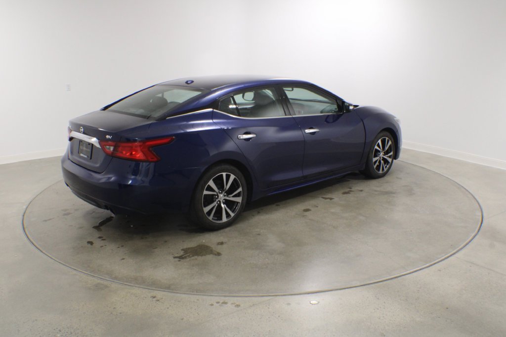Used 2017 Deep Blue Pearl Nissan 3.5 SV image 6