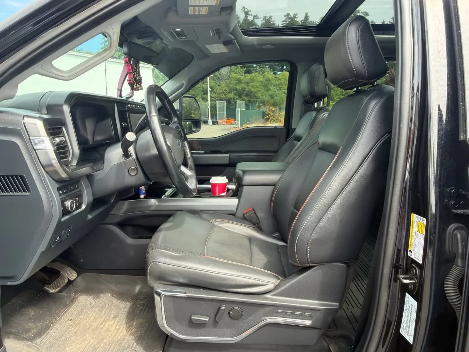 Used 2023 Agate Black Ford LARIAT image 5