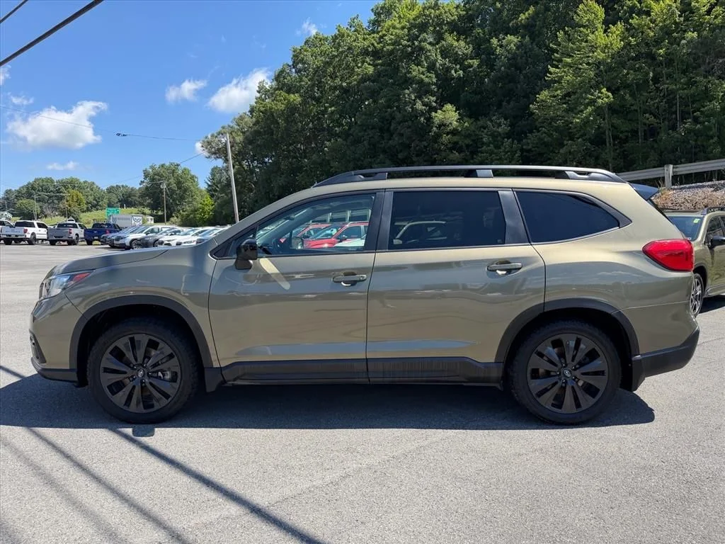 Used 2022 Brown Subaru Onyx Edition image 4