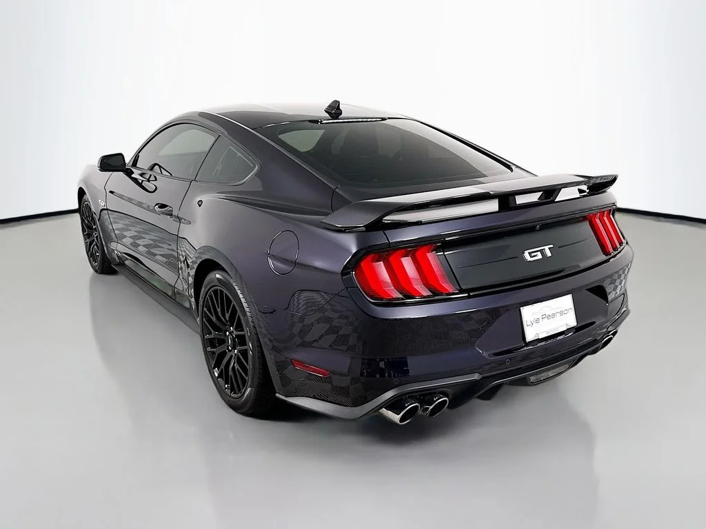 Used 2023 Purple Metallic Ford GT Premium image 3