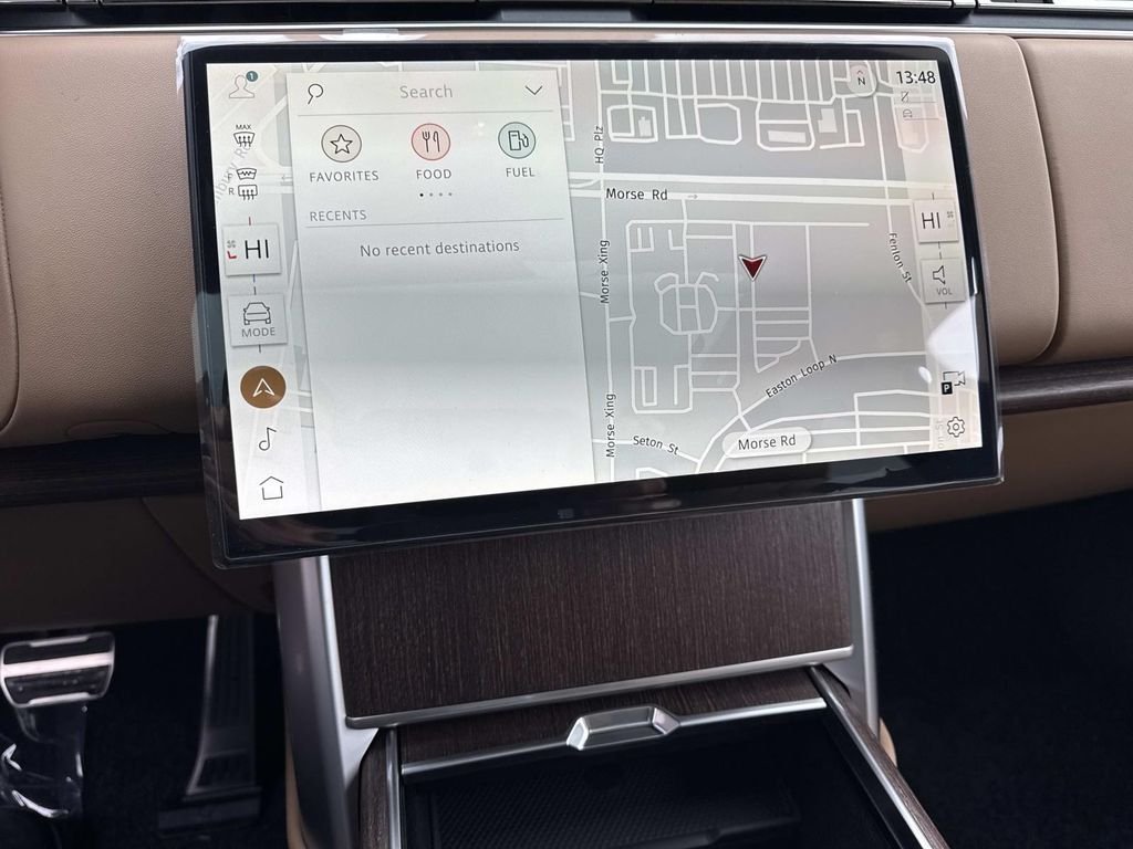 2025 Land Rover Range Rover SE - Photo 24