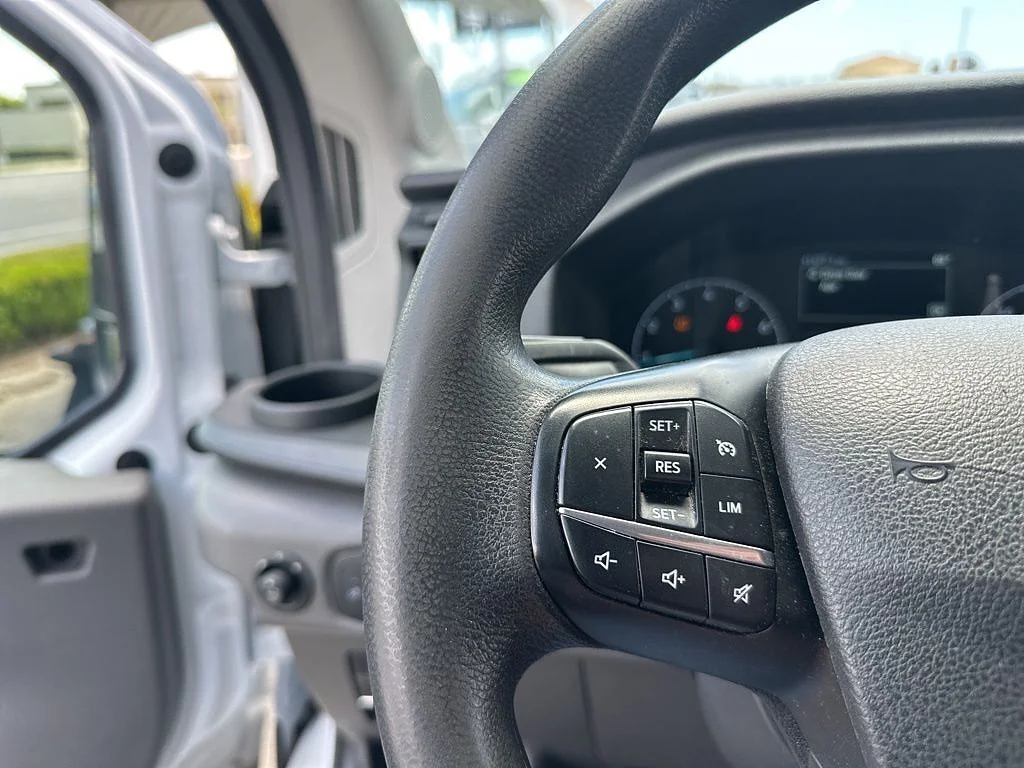 Used 2024 Oxford White Ford 350 image 11