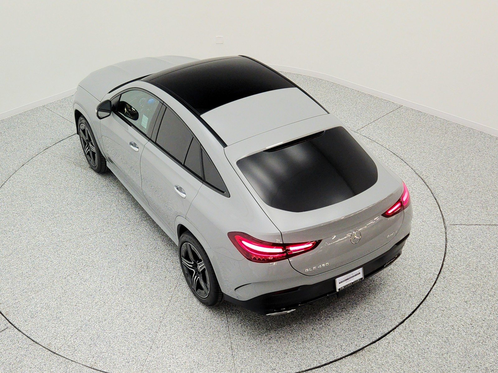 New 2026 MANUFAKTUR Alpine Grey Mercedes-Benz GLE 450 4MATIC® Coupe image 22