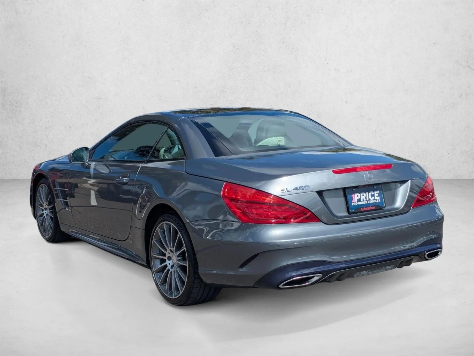 Used 2017 Selenite Grey Metallic Mercedes-Benz SL 450 image 8