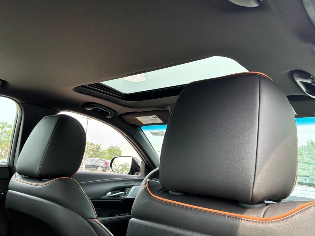 2026 Cadillac CT4 V-Series - Photo 35