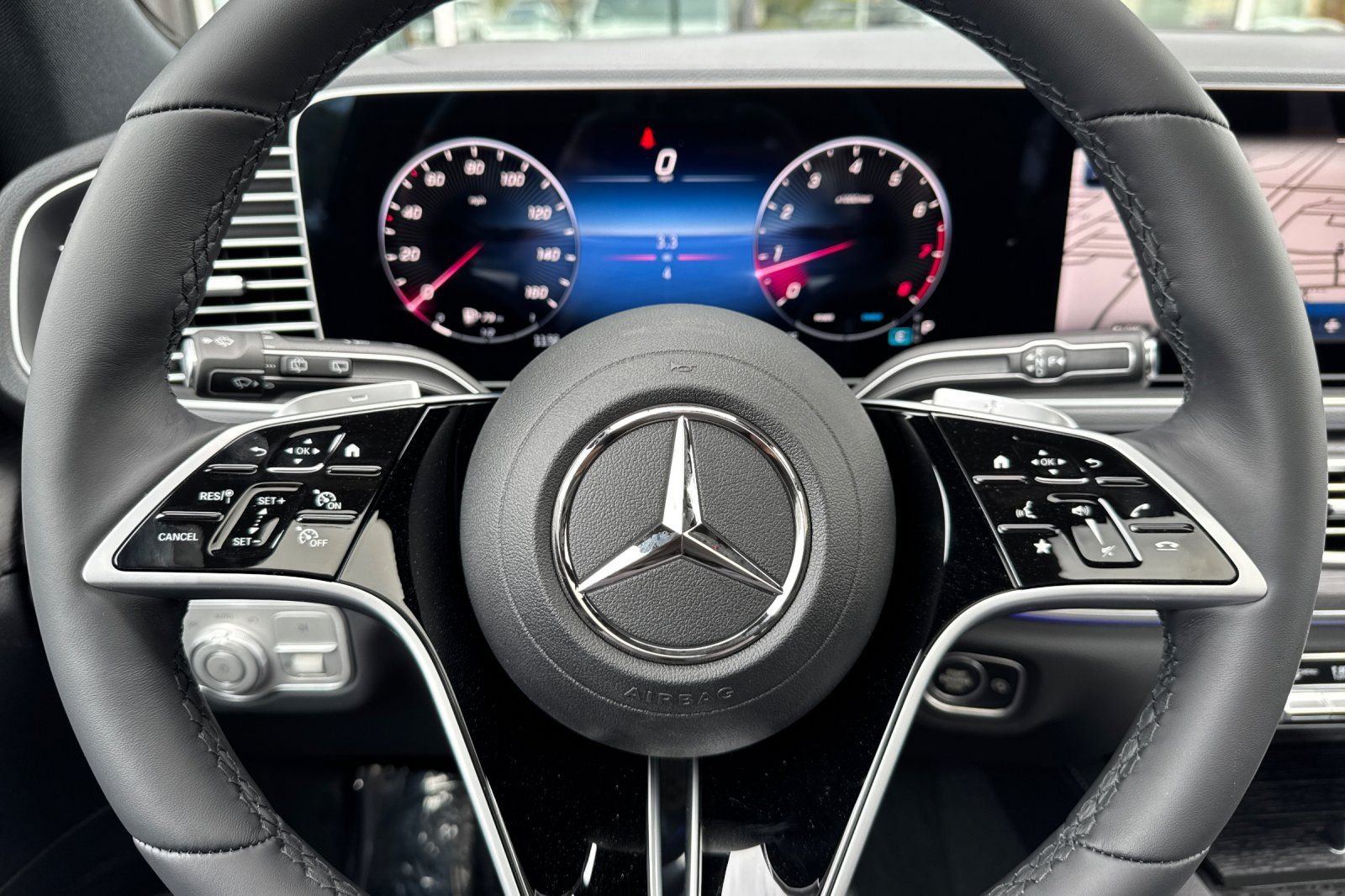 New 2026 Polar White Mercedes-Benz GLE 350 image 24