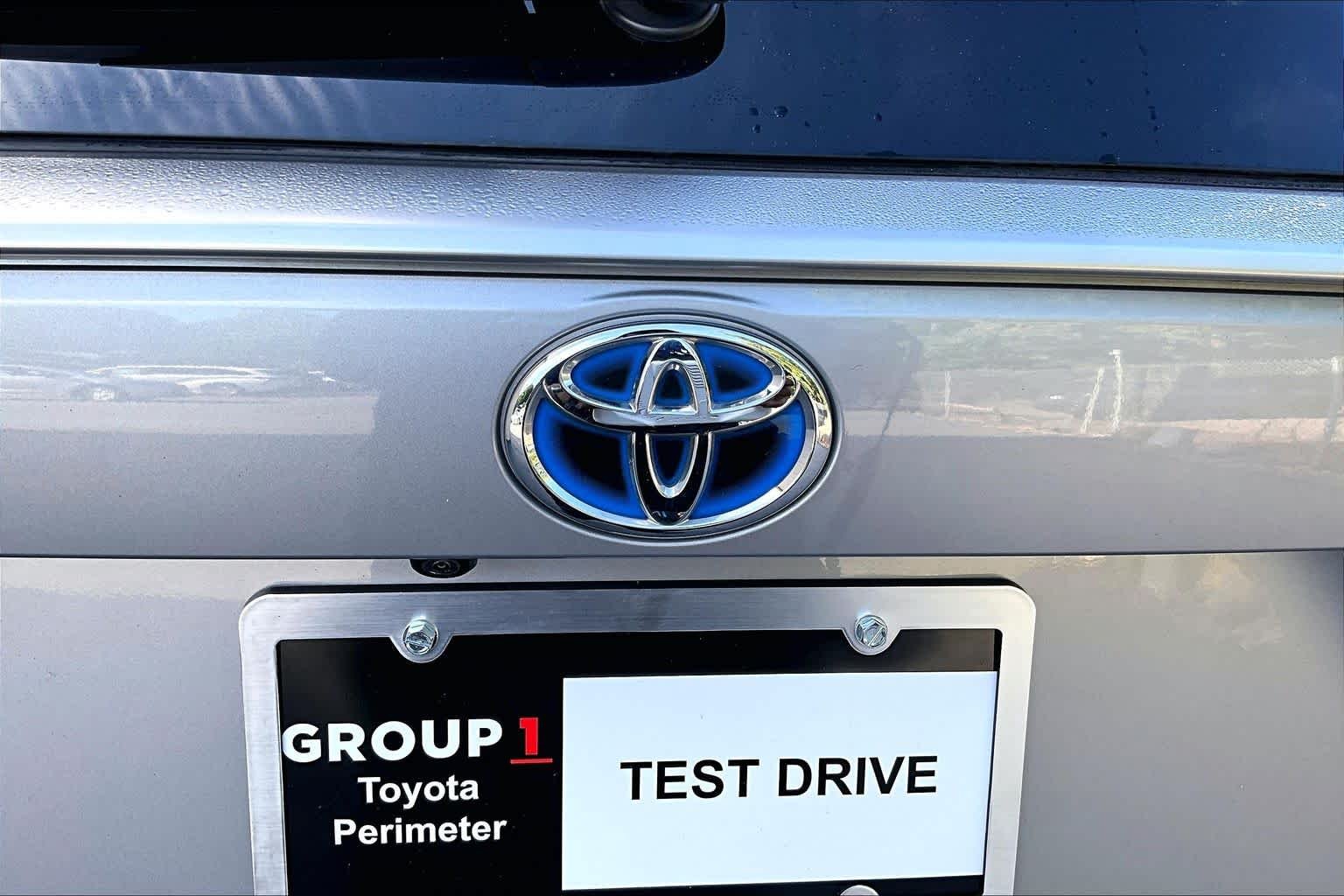Used 2023 Silver Sky Metallic/Midnight Black Metallic Toyota XSE image 31