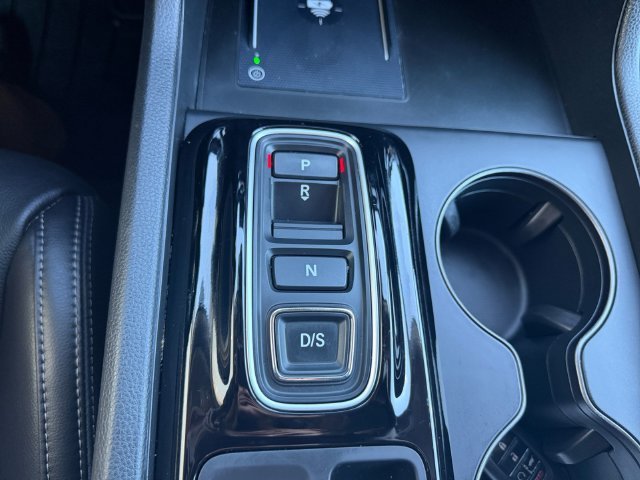 Used 2024 Gray Honda EX-L image 22