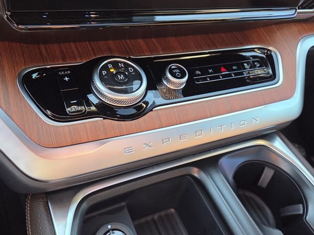 New 2026 Agate Black Metallic Ford King Ranch® image 20