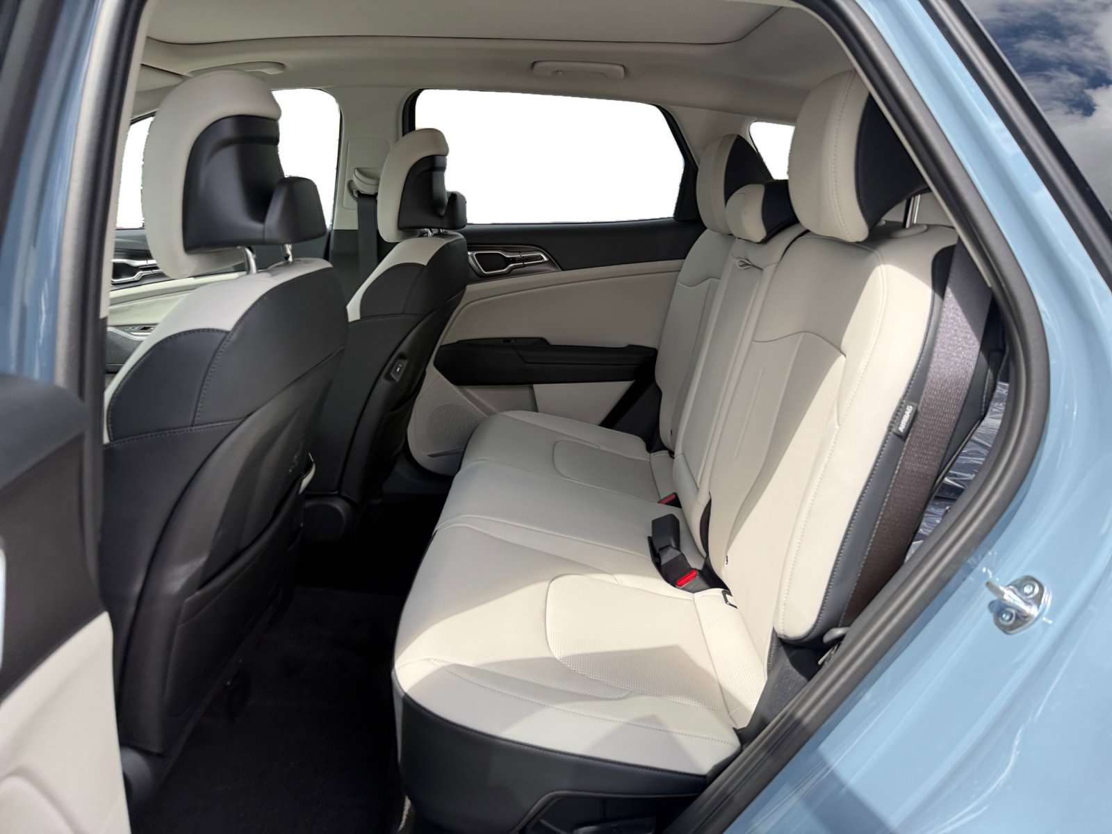 New 2026 Heritage Blue Kia EX image 16