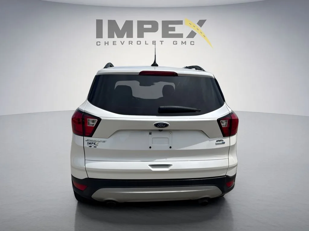 Used 2019 White Ford SEL image 4