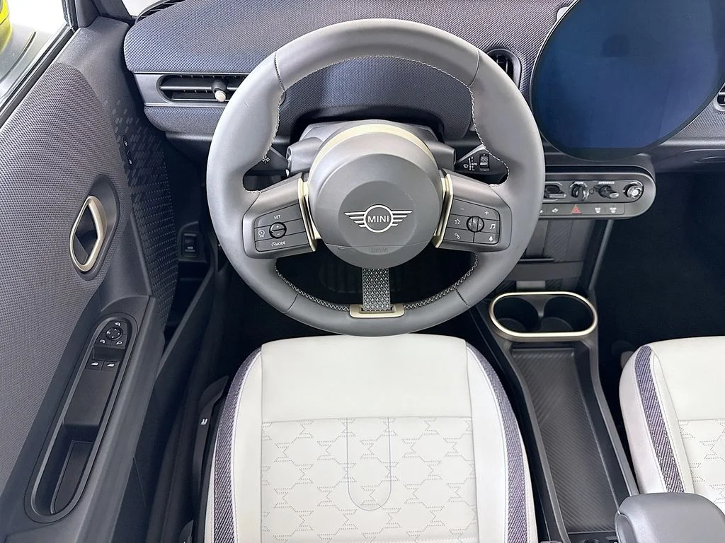 2025 MINI Hardtop 2 Door S - Photo 10