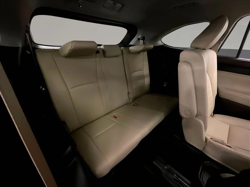 Used 2022 Gray Toyota XLE image 32