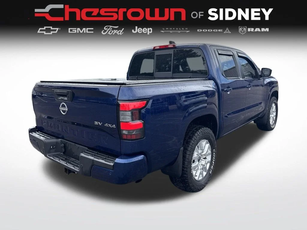 Used 2022 Blue Nissan SV image 5