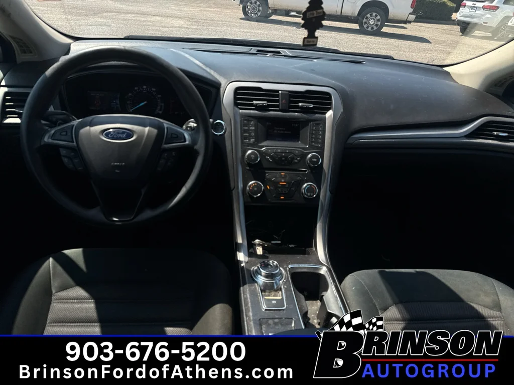 Used 2018 Ingot Silver Metallic Ford SE image 9
