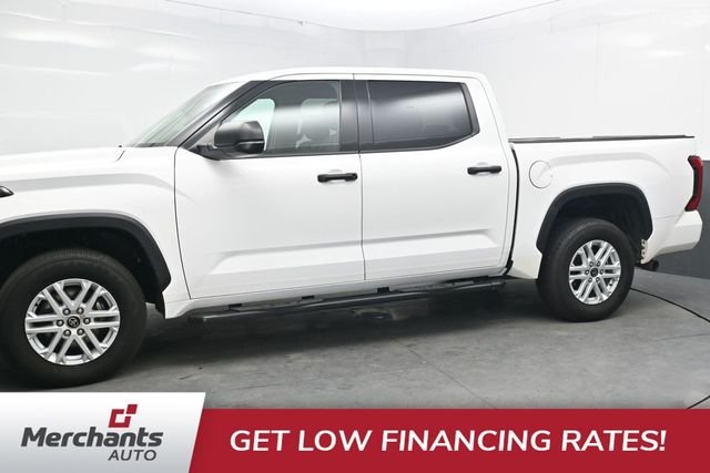 Used 2023 White Toyota SR5 image 3