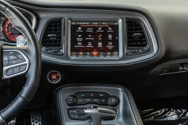 2023 Dodge Challenger SRT - Photo 8