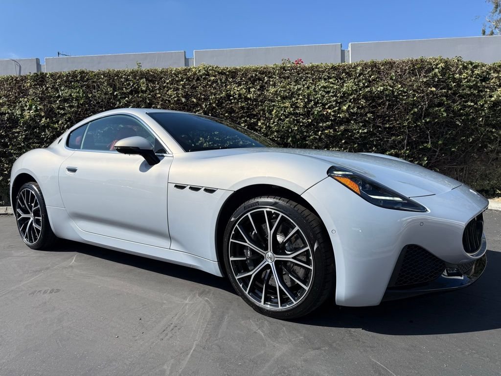 2026 Maserati GranTurismo Base