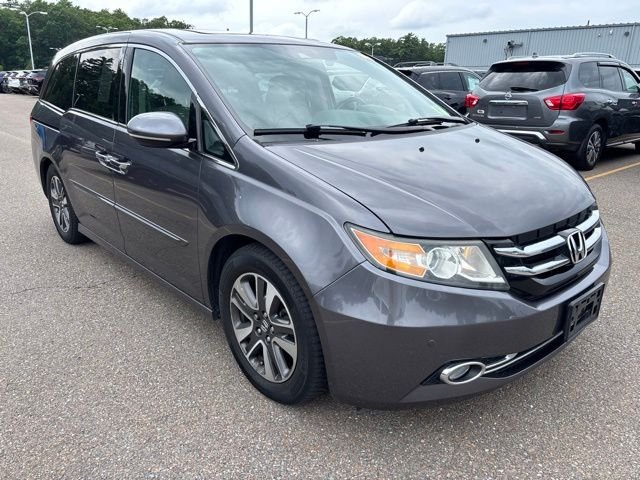 Used 2015 Gray Honda Touring image 1