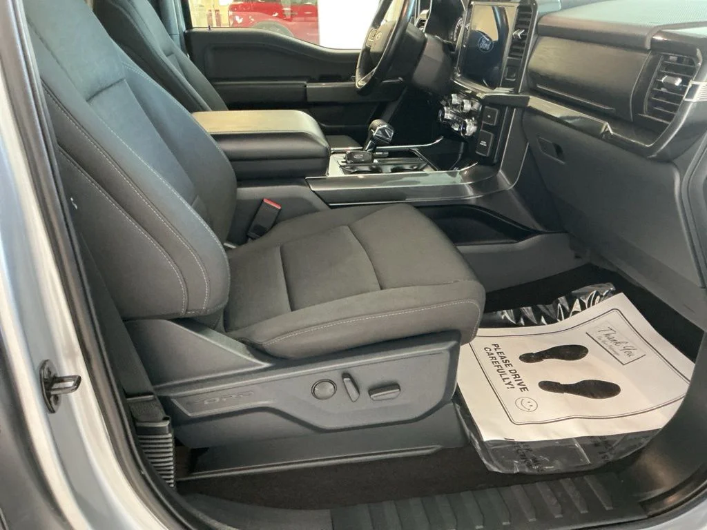 Used 2022 Silver Ford XLT image 24
