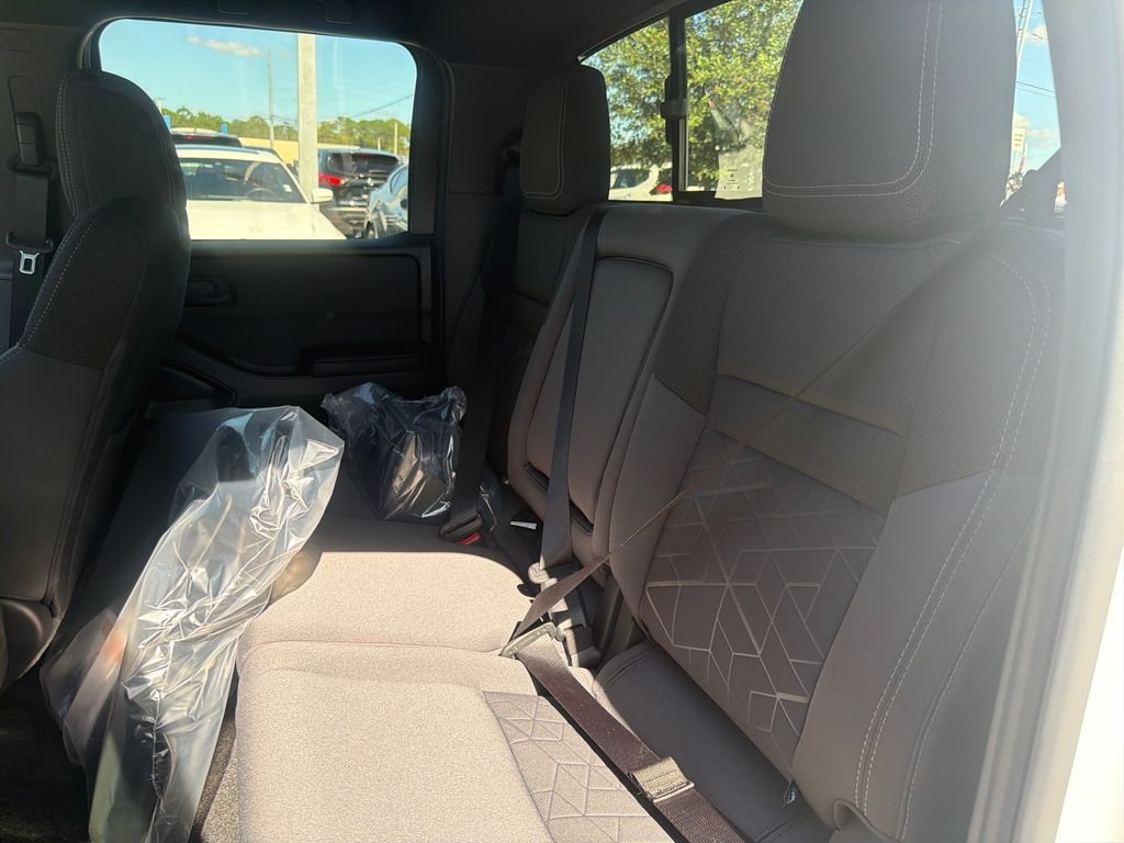 New 2026 Nissan Frontier SV 4D Crew Cab