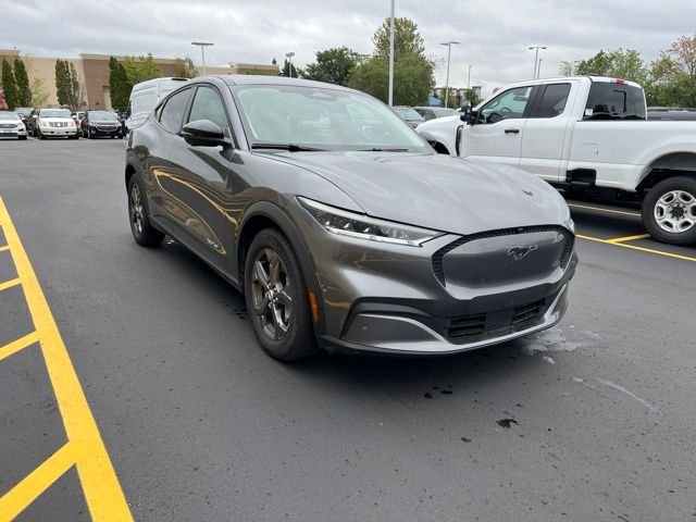 Certified Used 2023 Gray Ford Select image 1
