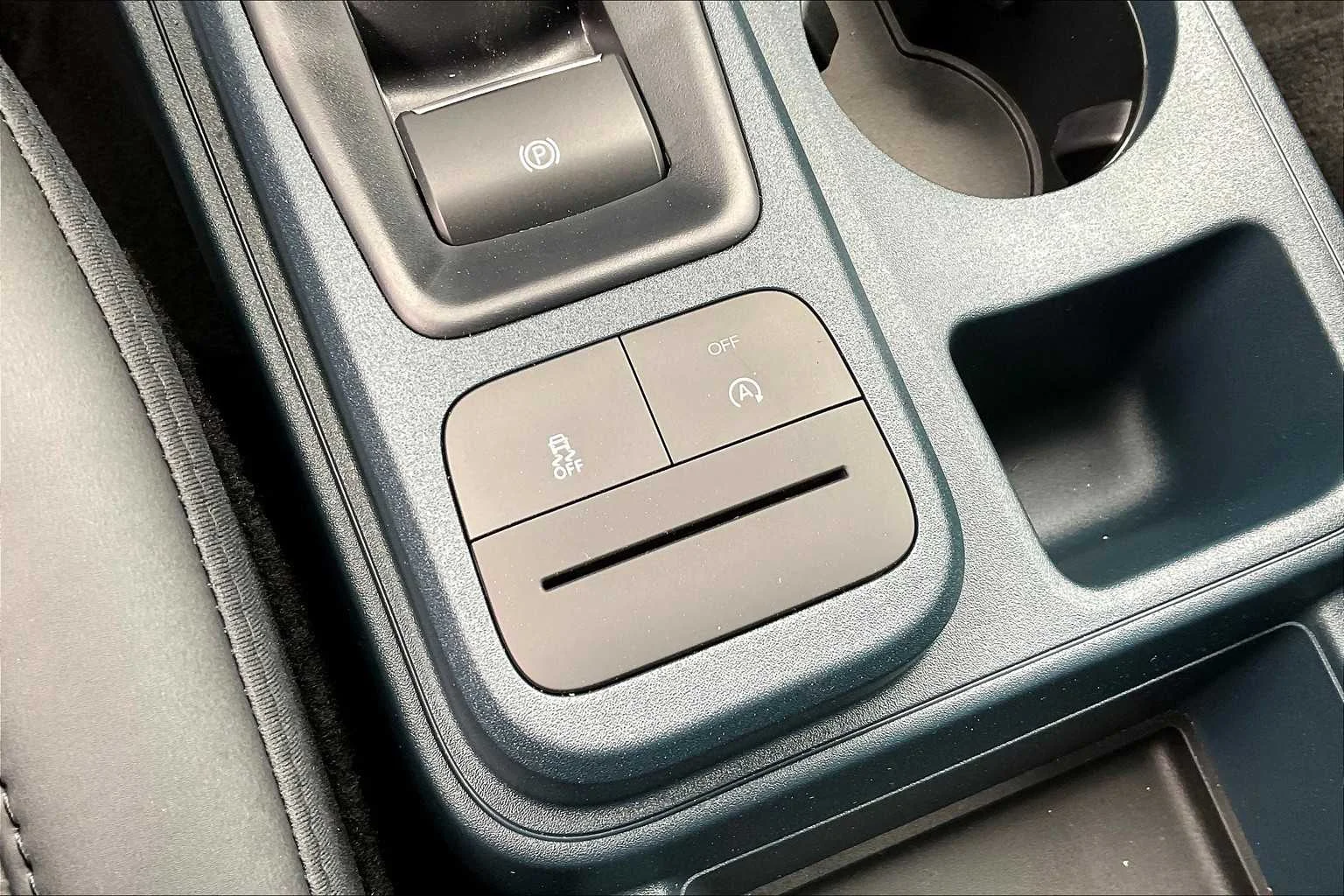2025 Ford Maverick Lariat - Photo 17