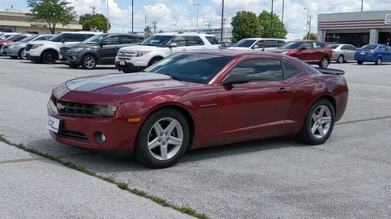 2011 Chevrolet Camaro LT1 Coupe photo 4