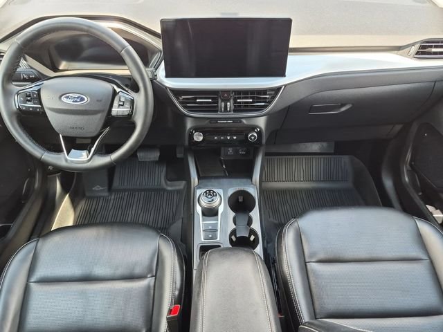 Used 2023 Red Ford Platinum image 13