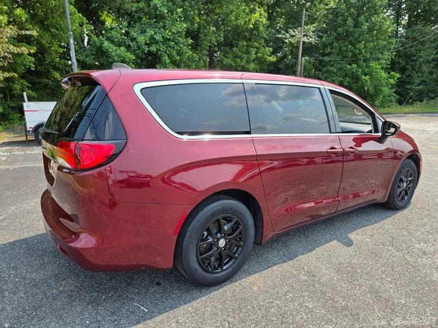 Used 2023 Red Chrysler LX image 8