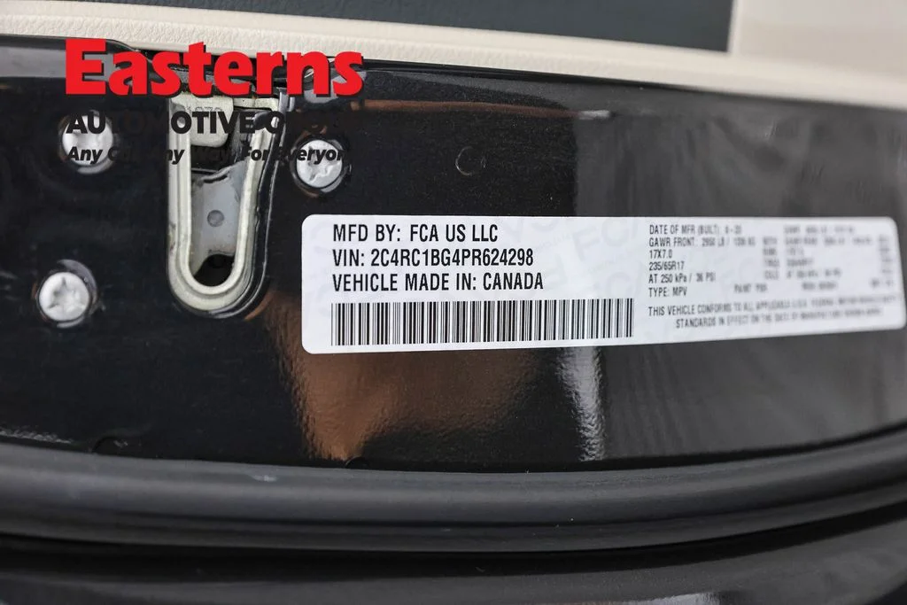 Used 2023 Black Chrysler Touring L image 36