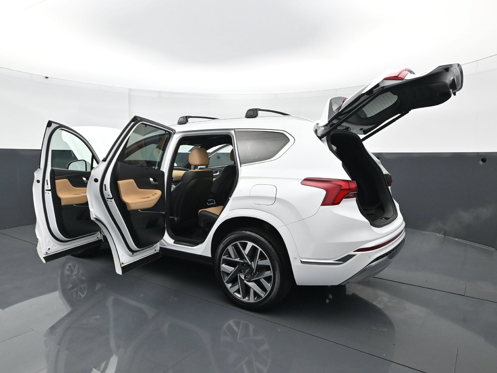 Used 2022 White Hyundai Calligraphy AWD image 31