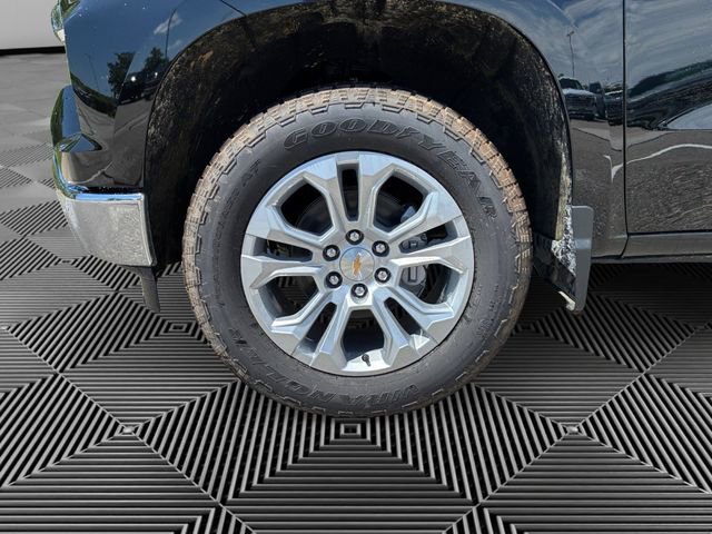 2026 Chevrolet Silverado 1500 LTZ - Photo 9