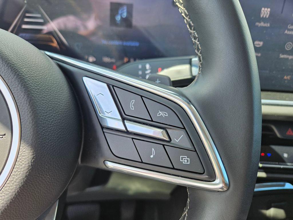 2025 Buick Envision Preferred - Photo 26