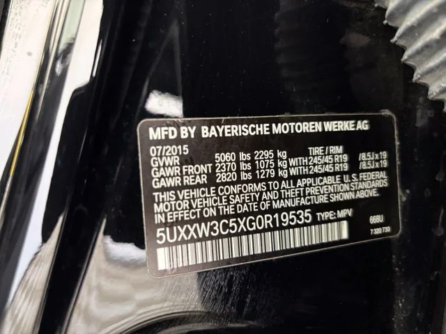 Used 2016 Jet Black BMW xDrive28i image 24
