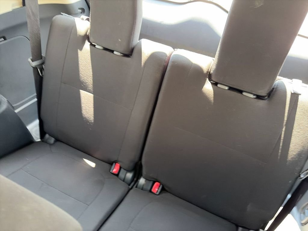 Used 2020  Mitsubishi ES image 14