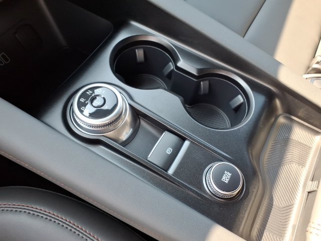 New 2027 Avalanche Gray Ford Active image 24
