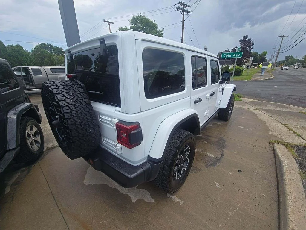 Used 2023 White Jeep Rubicon 4xe image 2