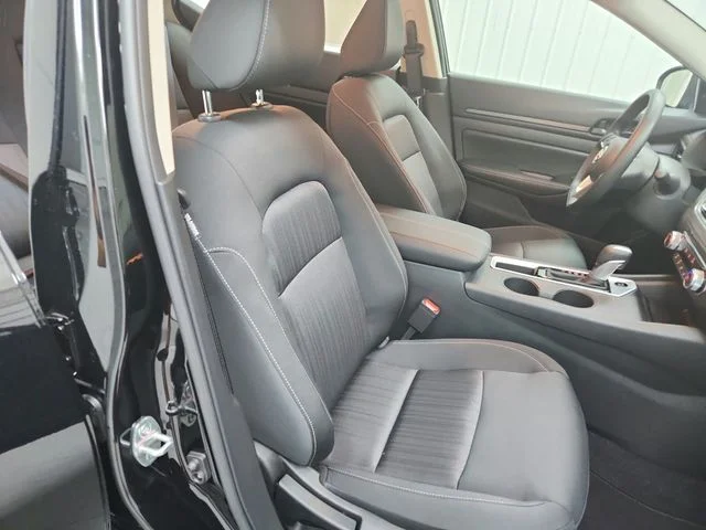 New 2026 Black Nissan 2.5 SV image 33