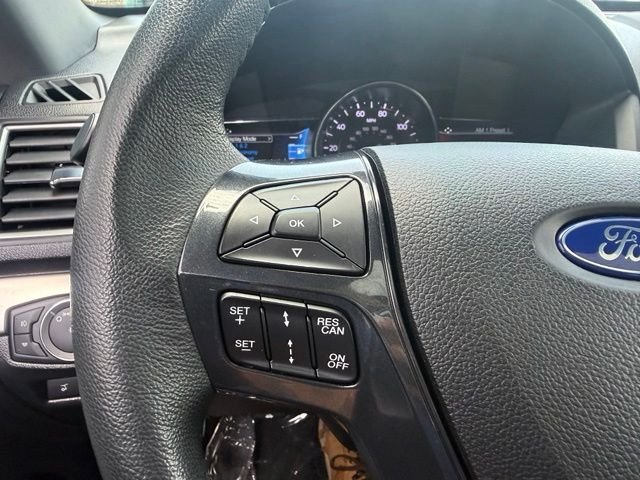 Used 2018 Black Ford XLT image 26