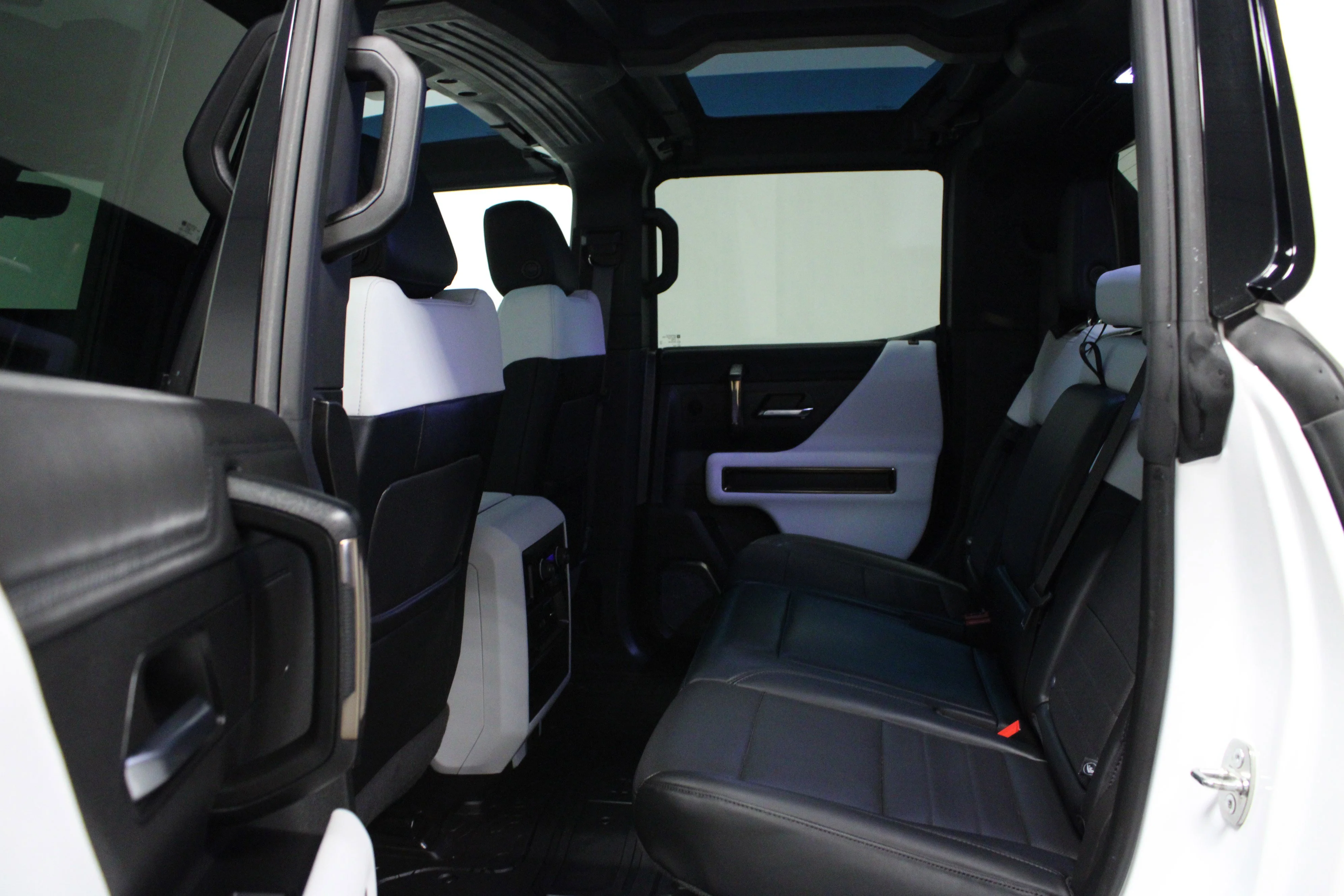 Used 2023 Interstellar White GMC 3X image 13
