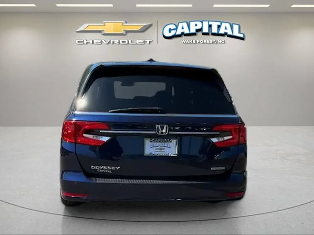 Used 2023  Honda Touring image 4