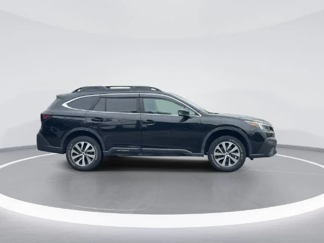 Used 2020 Black Subaru Premium image 9