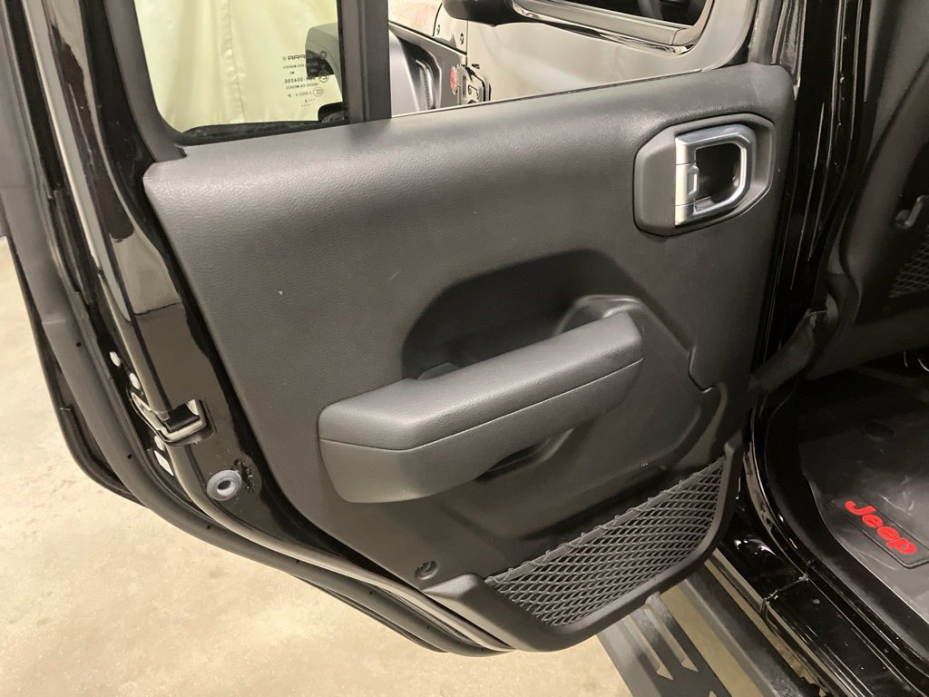 Used 2024 Black Clearcoat Jeep Rubicon image 12