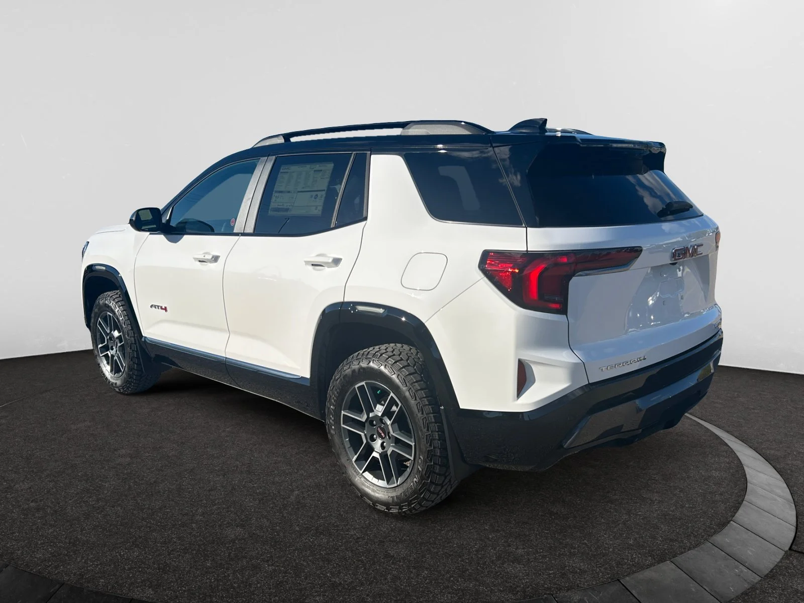 New 2027 Summit White GMC AWD AT4 image 3