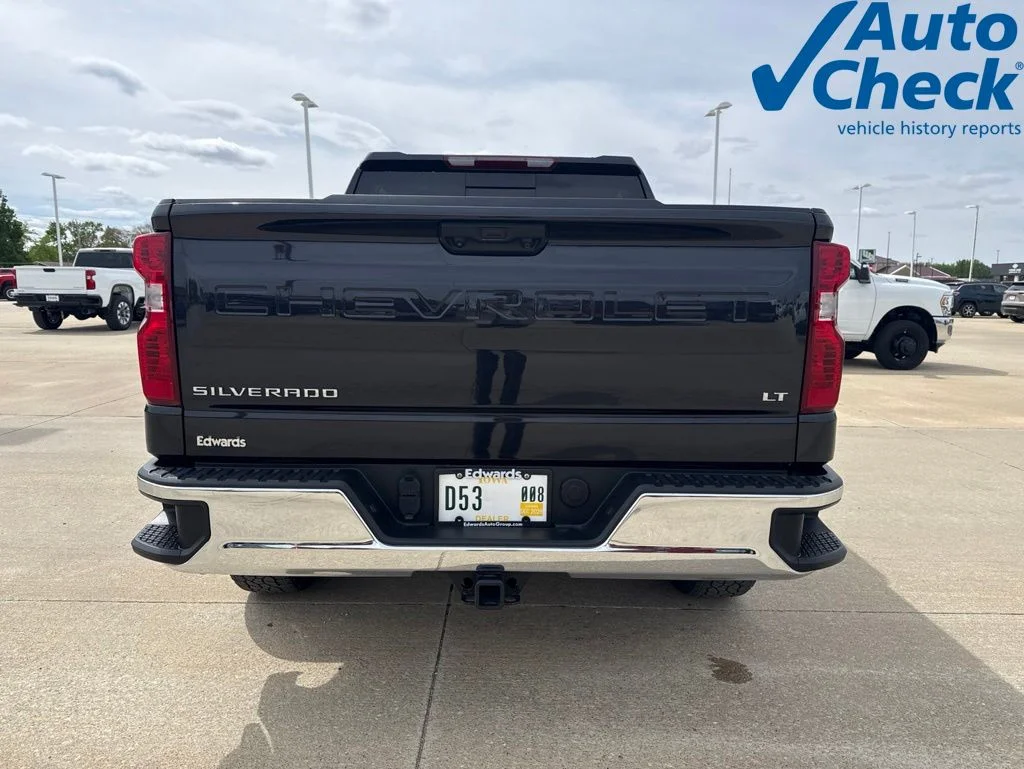 Used 2024 Gray Chevrolet LT image 6