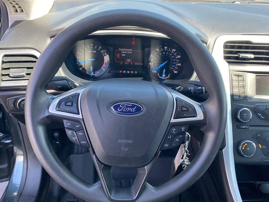 Used 2016 Guard Ford SE image 18
