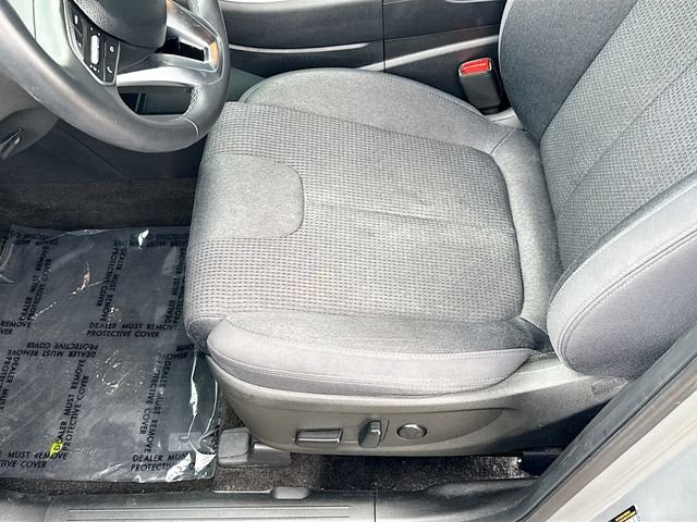 Used 2023 Silver Hyundai SEL image 19