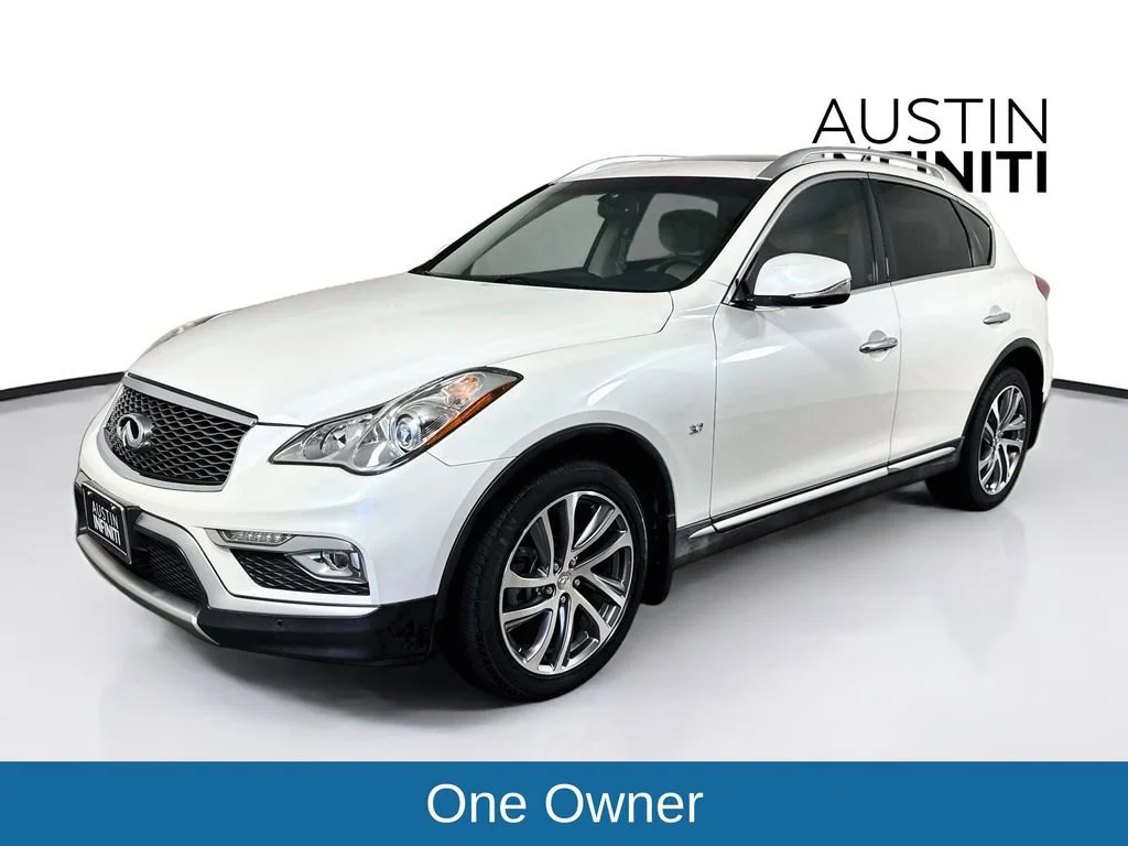 Used 2017 White INFINITI  image 3